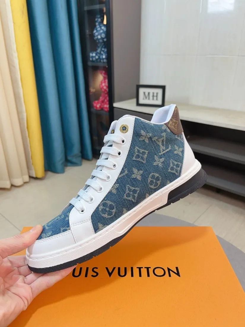 Men's shoes💰420🌹🌹[LV] The latest masterpiece of high-top men's shoes: the upper is made of first-layer cowhide imported from Italy with special materials➕full genuine leather lining🔥, making walking more convenient and comfortable! Exclusive new style, stunning work [color]! Create a fashionable personality to set off your uniqueness! A must-have for trendy men! Classic🔥Number: 38-44